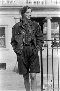 CalvinKlein_Jeans_Fall1988_Mary_Matthews_016.jpg