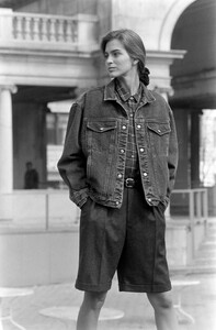 CalvinKlein_Jeans_Fall1988_Mary_Matthews_023.jpg