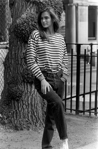 CalvinKlein_Jeans_Fall1988_Mary_Matthews_047.jpg