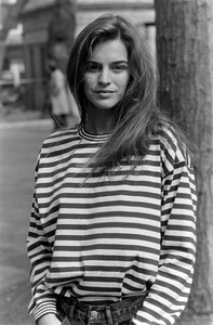 CalvinKlein_Jeans_Fall1988_Mary_Matthews_069.jpg