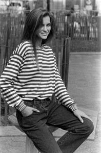 CalvinKlein_Jeans_Fall1988_Mary_Matthews_078.jpg