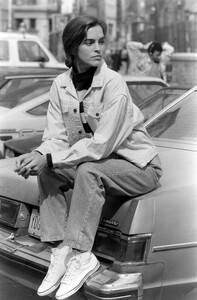 CalvinKlein_Jeans_Fall1988_Mary_Matthews_082.jpg