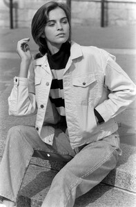 CalvinKlein_Jeans_Fall1988_Mary_Matthews_101.jpg