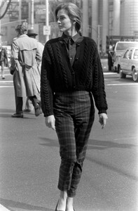 CalvinKlein_Jeans_Fall1988_Mary_Matthews_105.jpg