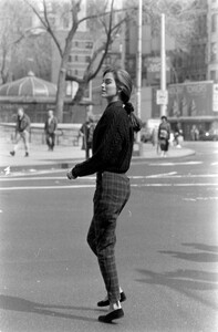 CalvinKlein_Jeans_Fall1988_Mary_Matthews_106.jpg