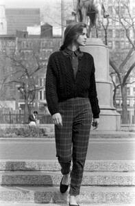 CalvinKlein_Jeans_Fall1988_Mary_Matthews_110.jpg