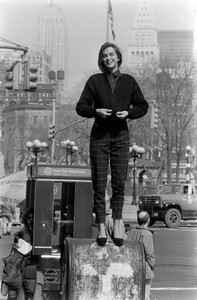 CalvinKlein_Jeans_Fall1988_Mary_Matthews_118.jpg
