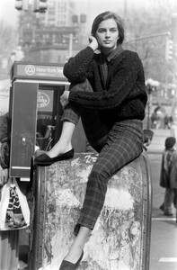 CalvinKlein_Jeans_Fall1988_Mary_Matthews_121.jpg