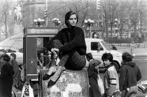 CalvinKlein_Jeans_Fall1988_Mary_Matthews_131.jpg