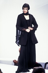 ClaudeMontana1993FW2.thumb.jpg.ab87b47068eba6d40beb36d7f6255fb1.jpg