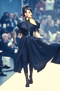 ClaudeMontana1996SS4.thumb.jpg.93c0c8b11c7120ff2e12e9d5a6e956a1.jpg