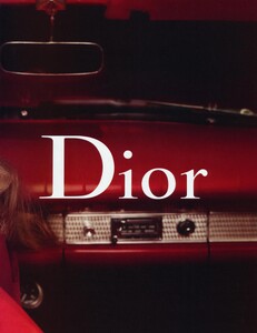 Dior_Eyewear_Fall_Winter_2009_10_04.thumb.jpeg.0491550d0fe42981664b7f0d3283f5cc.jpeg
