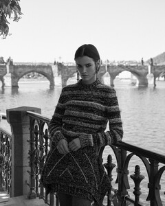 Eloisa-Fontes-Chanel-Special-Harpers-Bazaar-Czech-Andreas-Ortner-13.thumb.jpg.1da6ac6b2f0f0661f478d30e76954103.jpg