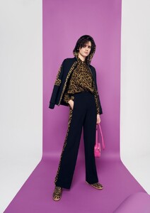 Escada-Sport-2-700x987.thumb.jpg.f2352b7b62f6a746ee383a14c0ded2dd.jpg