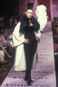 Europeana.eu-2048212-europeana_fashion_lapidus_caw98_0016-fe5abfa3843640efd76b4c94a3ea1520.jpeg