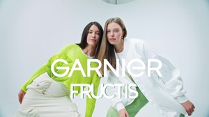 Garnier Fructis Grow Strong_000015.jpg