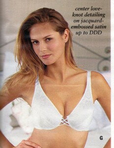 HeidiKlum31.thumb.jpg.356cc2d0f95c714be8880225082c4ee9.jpg