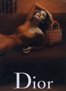 Leibovitz_Dior_Lady_Dior_Fall_Winter_2009_10_04.thumb.jpeg.dac0000be2f7ff63738256432d078417.jpeg