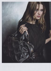 Lindbergh_Boss_by_Hugo_Boss_Fall_Winter_2009_10_02.thumb.jpeg.77948fef8a4eebfc12a2d887b65c7489.jpeg