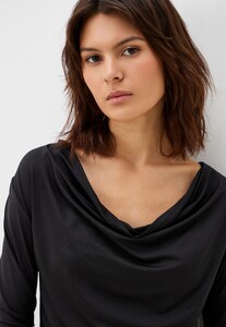 MP002XW0SHOD_25314223_4_v1_2x.jpg