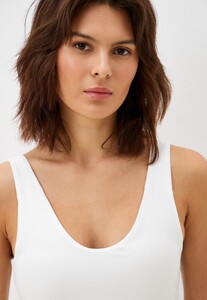 MP002XW0YFN7_25315953_4_v1_2x.jpg