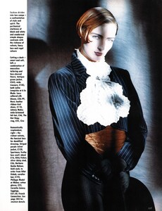 MarieClaireUK_Dec1988_26.jpg
