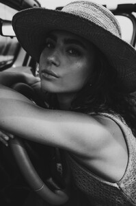 Marta-G-Borbolla-Blow-models-12.thumb.jpeg.459f61021e69f237a23e57a9f22b94ed.jpeg