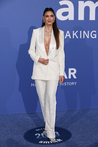 Melissa_Satta_at_29th_Annual_amfAR_Gala_Cannes_at_Hotel_du_Cap__Eden_Roc_in_Antibes_05-25-2023__4_.jpg