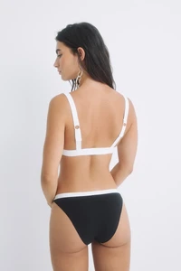 P_958801797D1.webp