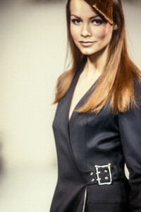 PacoRabanne1993WomenRTW45.thumb.jpg.84946f91b6cf721a304629686af732cb.jpg