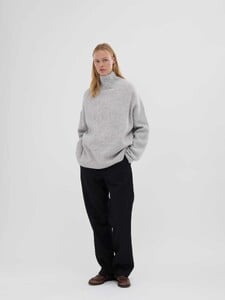 PremiumRibbedTurtleneck_AshGrey1.jpg