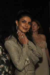 Priyanka_Malaysia_28129~52.jpg