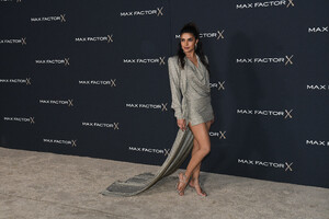 Priyanka_Malaysia_281629~34.jpg
