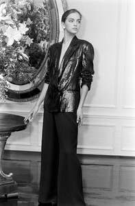 RalphLauren_Holiday1989_MaryMatthews_03.jpg