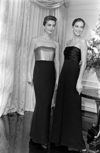 RalphLauren_Holiday1989_MaryMatthews_74.jpg