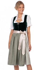 Samt_Midi_Dirndl_Marjo_Cher-smaragd_A_785x785@2x.jpg