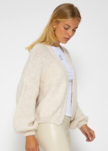 SassyClassy-flauschiger-cardigan-hellbeige-S3209C6468-2.jpg