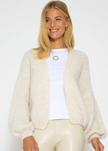 SassyClassy-flauschiger-cardigan-hellbeige-S3209C6468-3.jpg