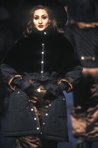 Shoshanaf92rykiel-95.thumb.jpg.b7804f60061aaffe5124cba7120c8c78.jpg