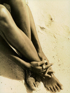 Sole_Ferri_Vogue_Italia_June_1989_11LindaE.thumb.jpg.5c2f4a5d619f5d1e914ca63dd5cd2655.jpg
