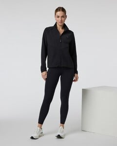 Spectra Run Jacket (Black) VW578BLK_FA24_W_ECOMM_jackets_FULL_6.jpg