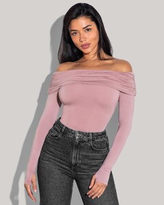 TA3_SHAPEY_LONG_SLEEVE_OFF_SHOULDER_TOP_DUSTY_ROSE-09-49_1_edit_web.thumb.jpg.9c07e8e4b1bf504a0fdc0904ea1af13f.jpg