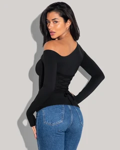 TA3_SHAPEY_LONG_SLEEVE_ONE_SHOULDER_TOP_BLACK-09-36_edit1_v2_web.thumb.webp.9f09815fb7b54031b5d1da6a53451cdf.webp