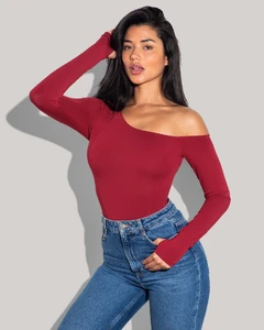TA3_SHAPEY_LONG_SLEEVE_ONE_SHOULDER_TOP_RUBY-09-51_edit_v2_web.thumb.webp.9f1cbc39abcc46a9c76e8fbe7717e897.webp