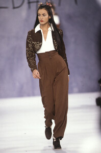 ToddOldhamFW19944.thumb.jpg.75fa851d2a8a67ff5542c3576c1d284c.jpg