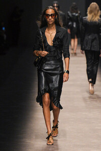 TomFordS24009.thumb.jpg.c52570ecc5fff9d90a094e7d90480599.jpg