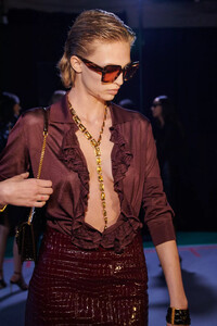 TomFordbksS24101.thumb.jpg.8a9e76f5d7936915bfc59ca69ae5fd0c.jpg