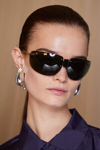ToryBurchbksS24018.thumb.jpg.fc6282231b862d8d8536d608234c8fef.jpg