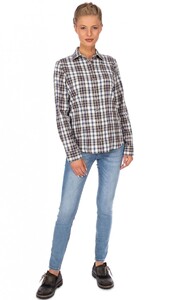 Trachtenbluse_Orbis_450000-4205-42_mitteleblau-violett_L_785x785@2x.jpg