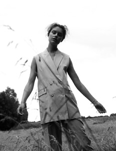 Vestalmag-Chayenne4.jpg